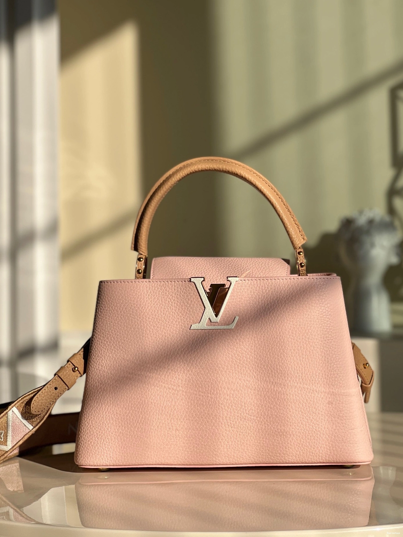 Repzbay LOUIS CAPUCINES VUITTON MM 0729